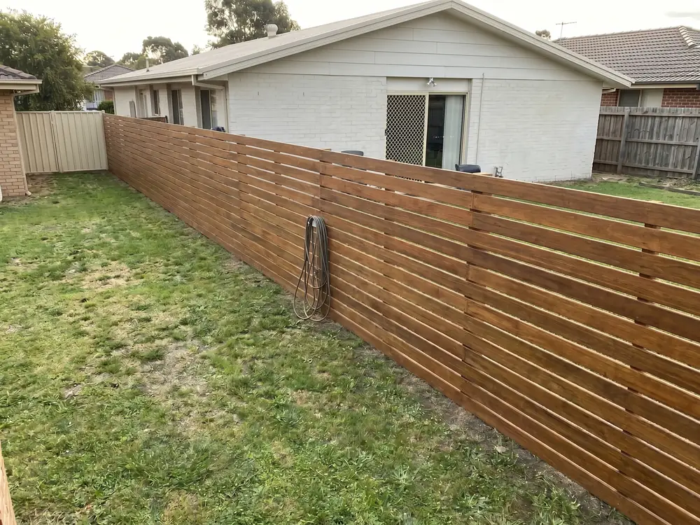 Horizontal slat