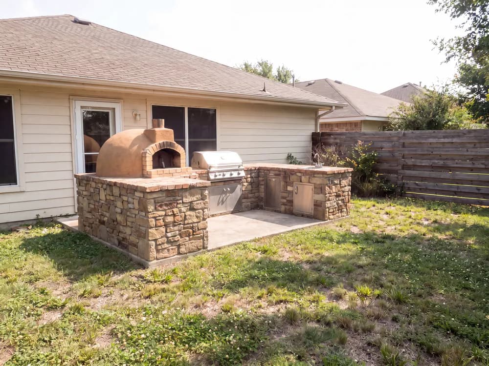 Pizza oven